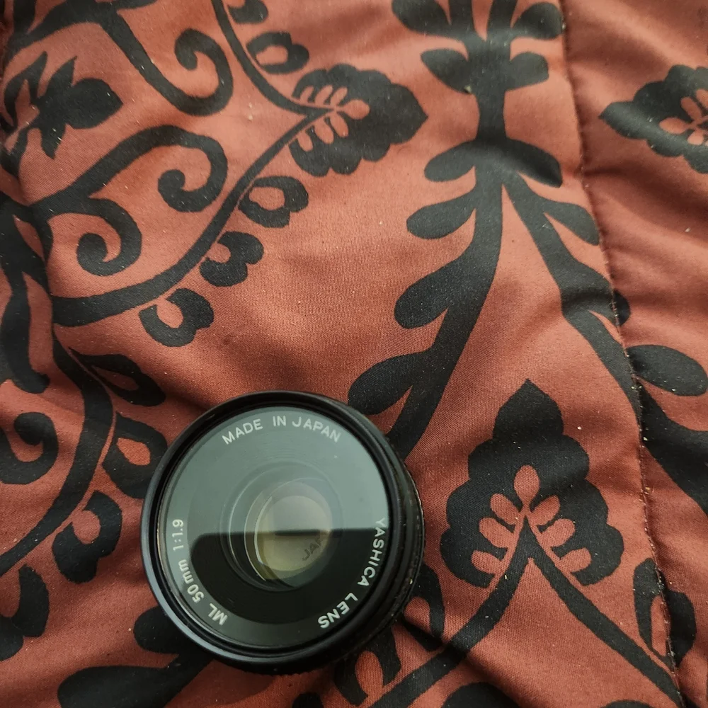 Yashica Black Manual Focus Lens Professional-Grade
